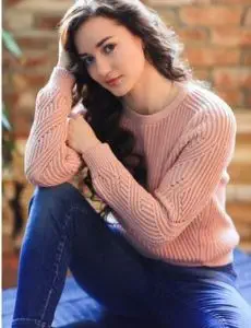 Elite escort service in Akot for home and hotel visits